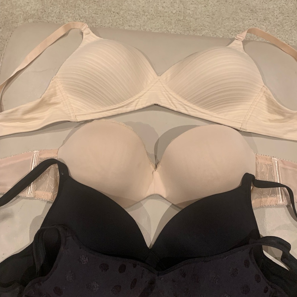 Bras - Picture 5 of 5